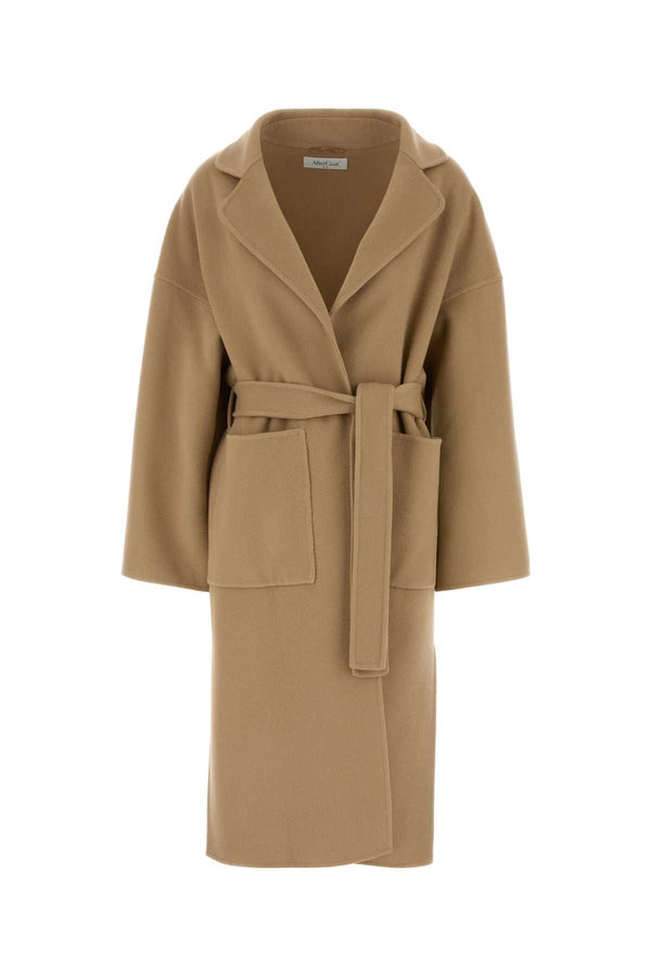Aftercoat Exterior: 90% Wool coat in beige