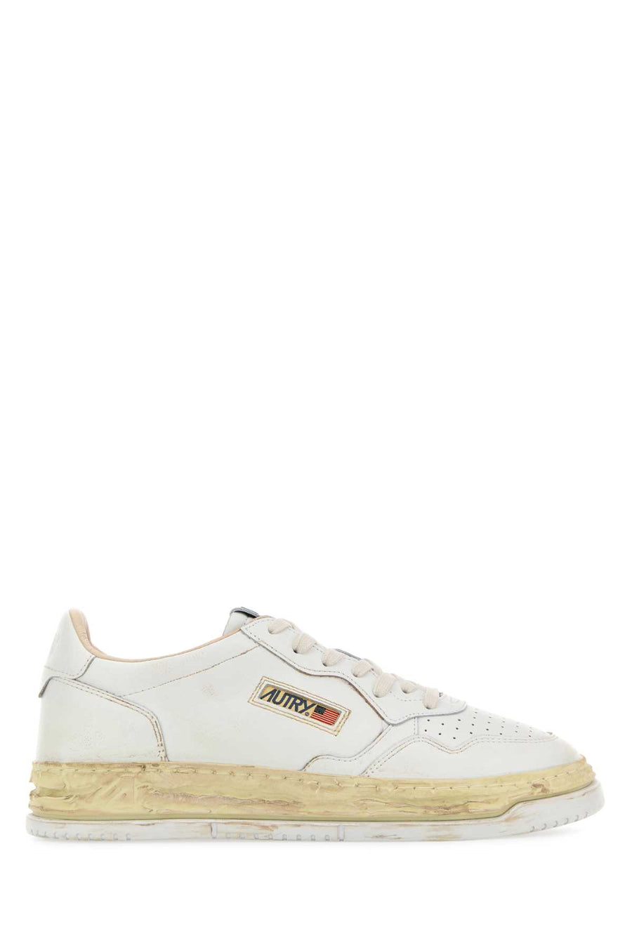 Autry Vint Exterior: 100% Leather sneaker in white