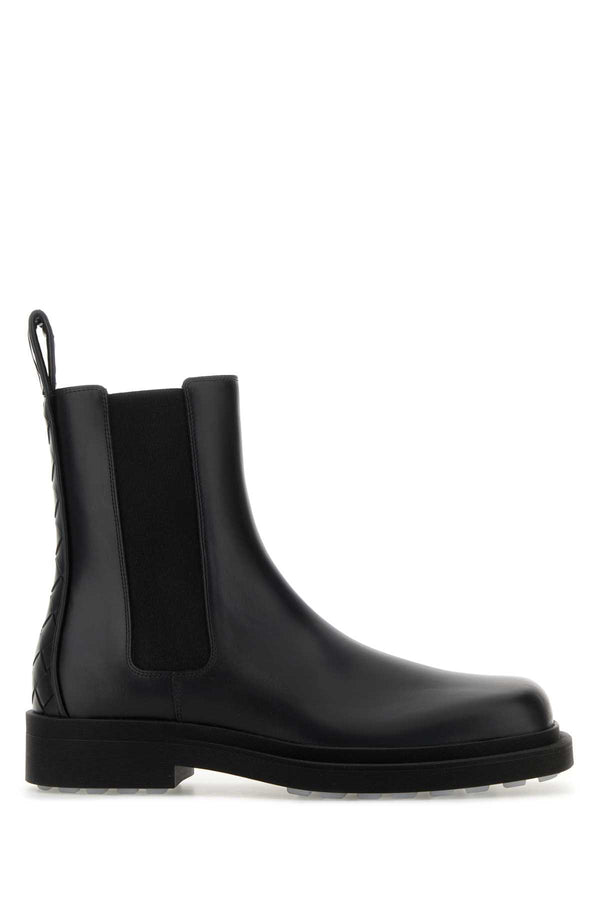 Bottega Veneta Exterior: 100% Calf chelsea boot in black