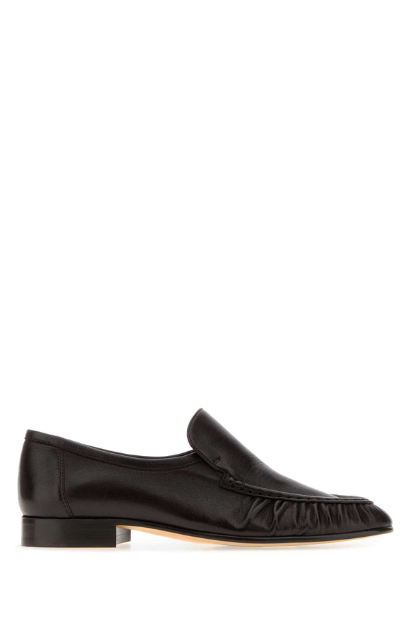 The Row Mocassin Exterior: 100% Lamb; Interior: 100% Leather; Sole: Leather loafer in brown