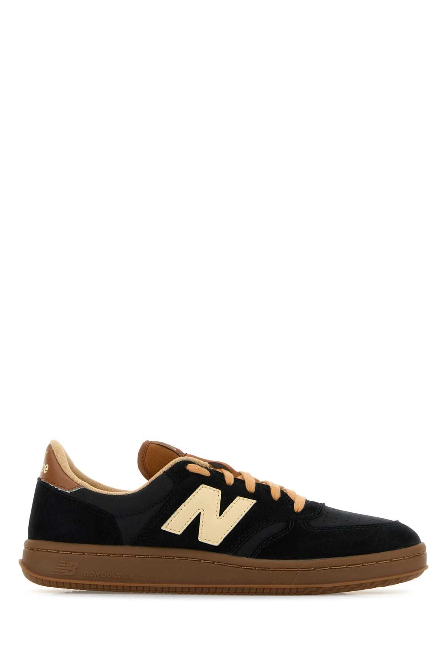 New Balance Exterior: 100% Leather sneaker in black