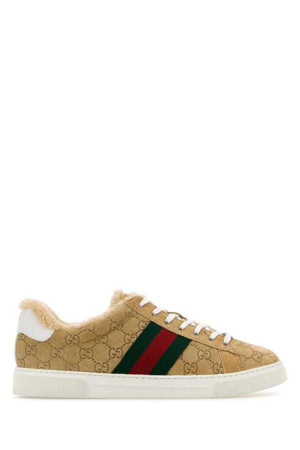 Gucci Exterior: 100% Suede sneaker in beige