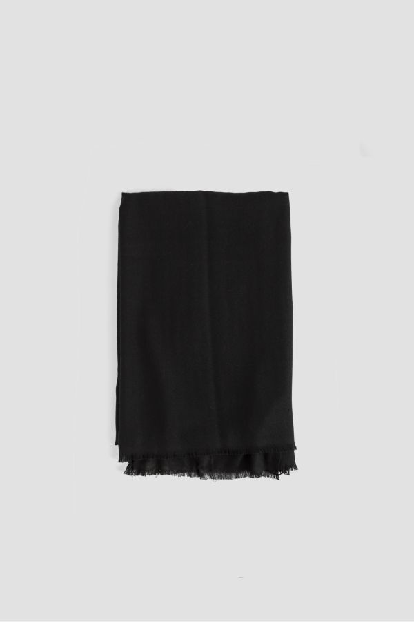 Denis Colomb Stole Wool scarf in black