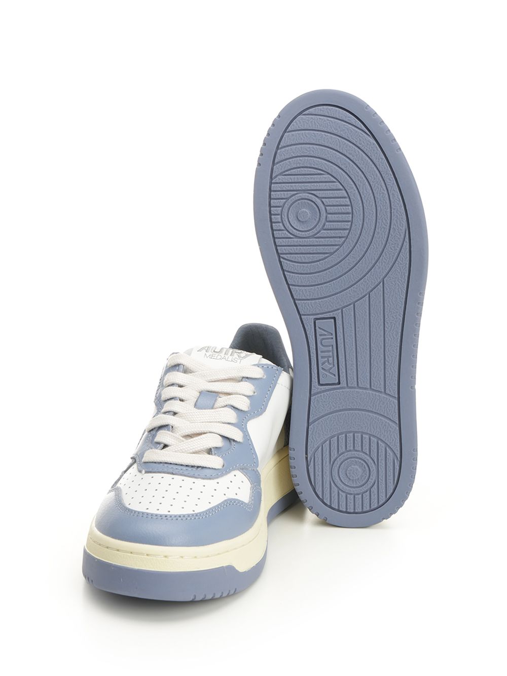 Medalist Low sneaker Light Blue