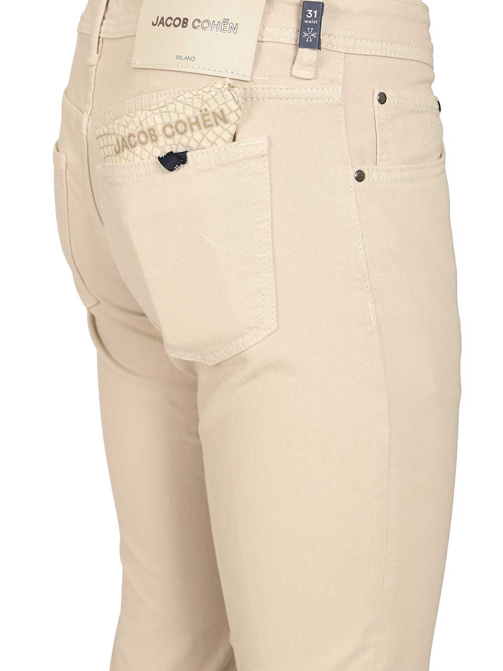 Nick Jeans White Co Ea