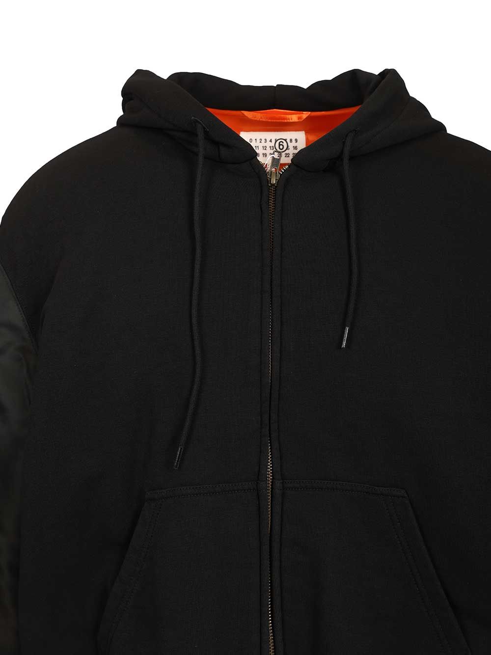 Hooded jacket Black