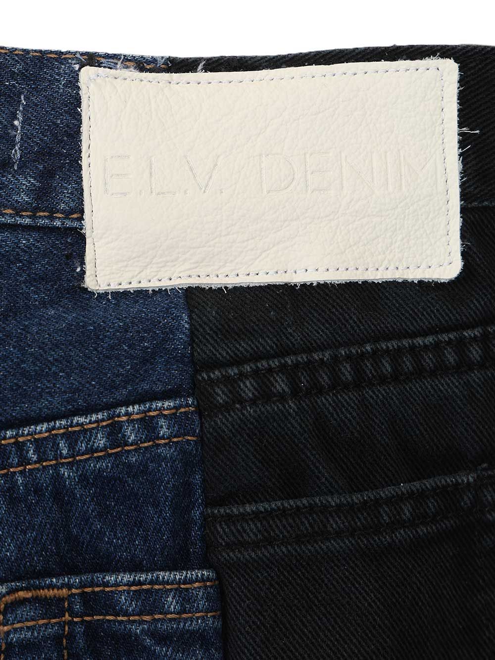 Chic Flared Jeans