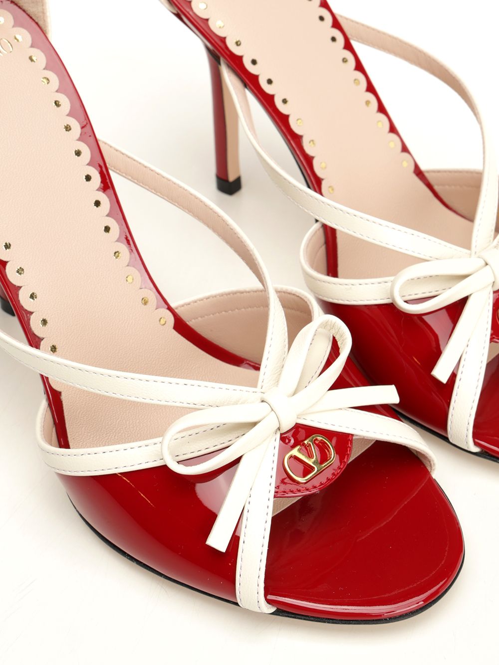 Bepointy Patent Leather Sandal Red