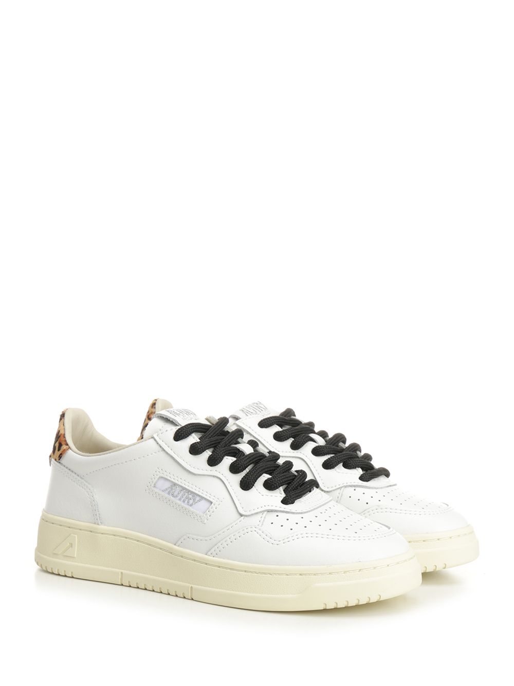 Medalist Low Sneaker White