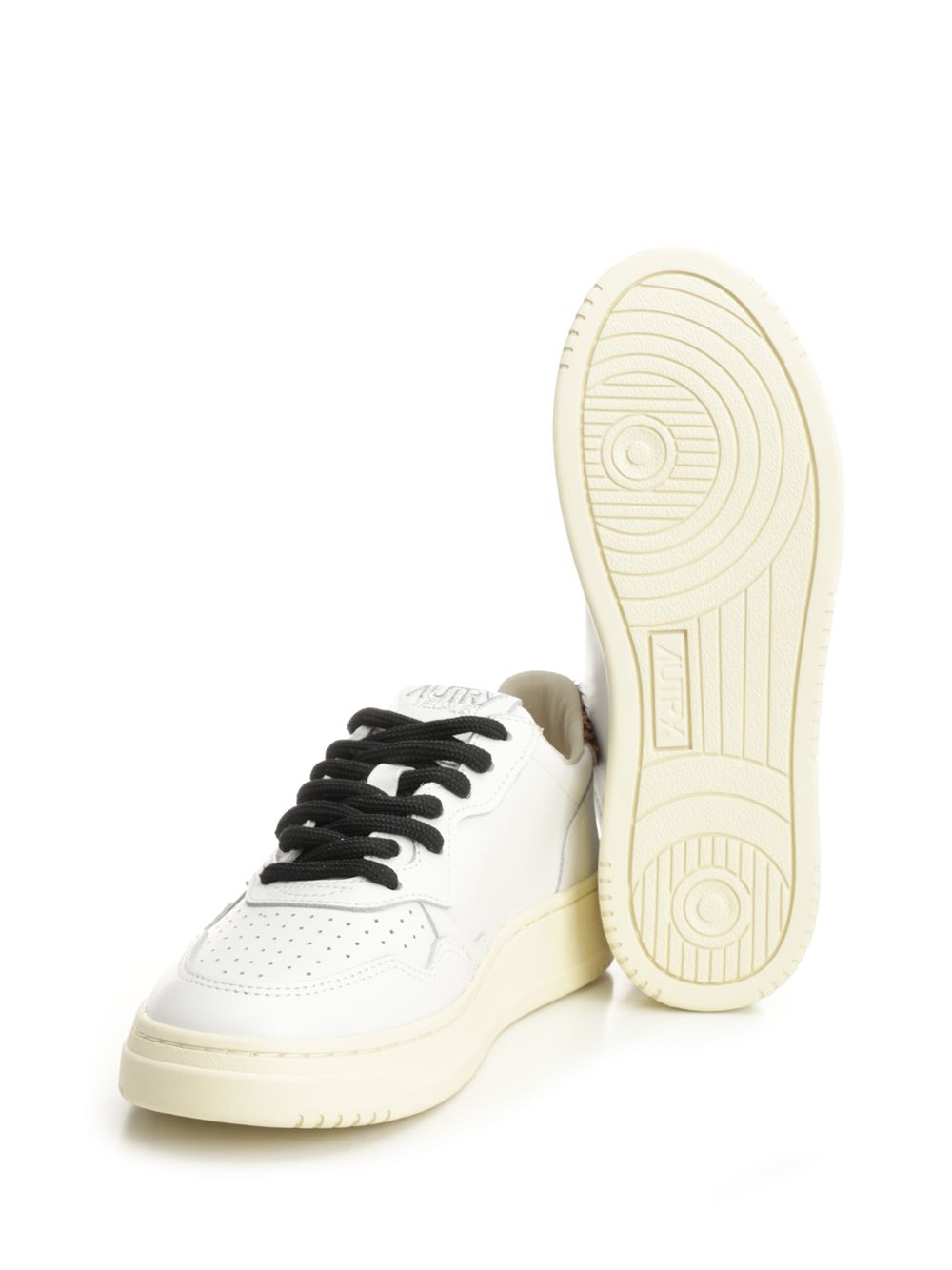 Medalist Low Sneaker White