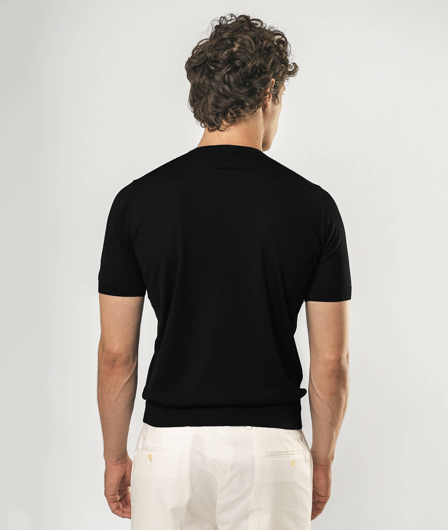 Wool T-Shirt Mentone Black Round Neck