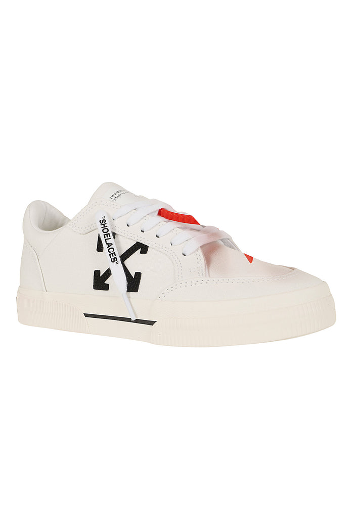 Vulc Low Canvas White Calzature