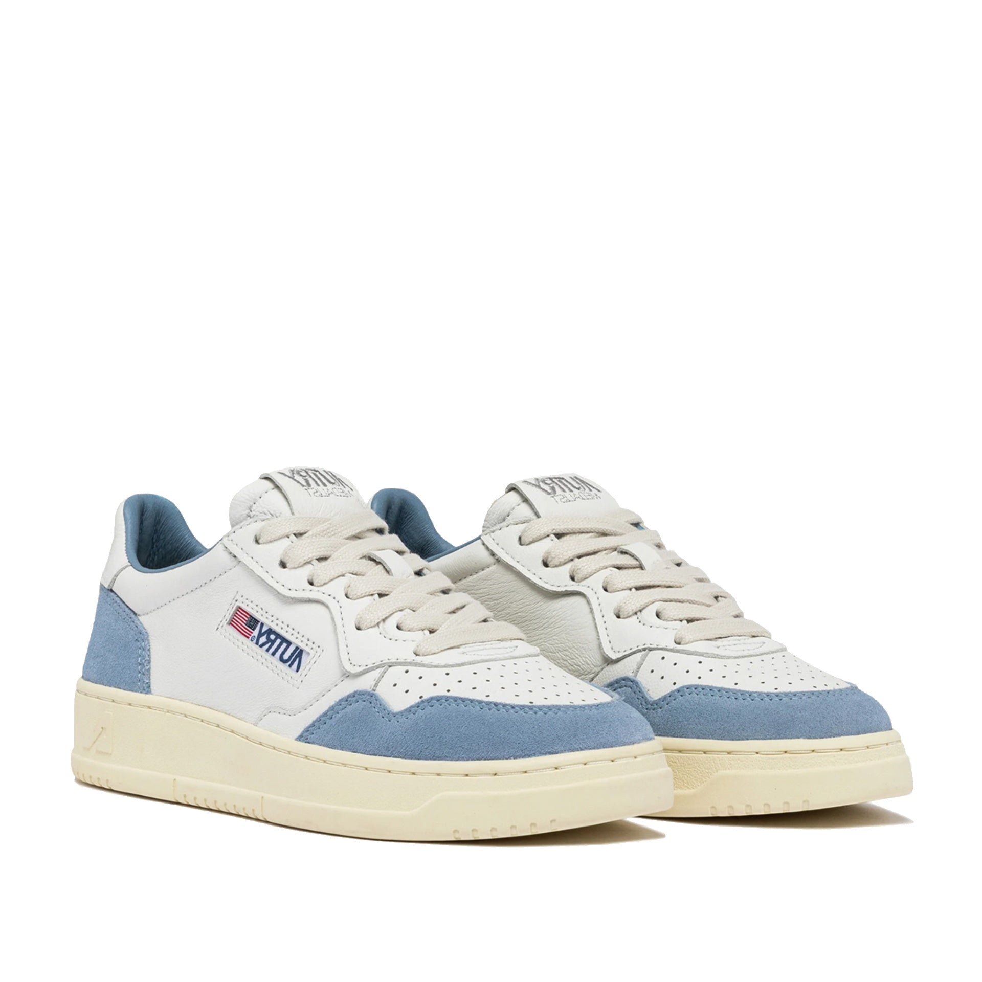 Autry Medalist Leather Sneakers White