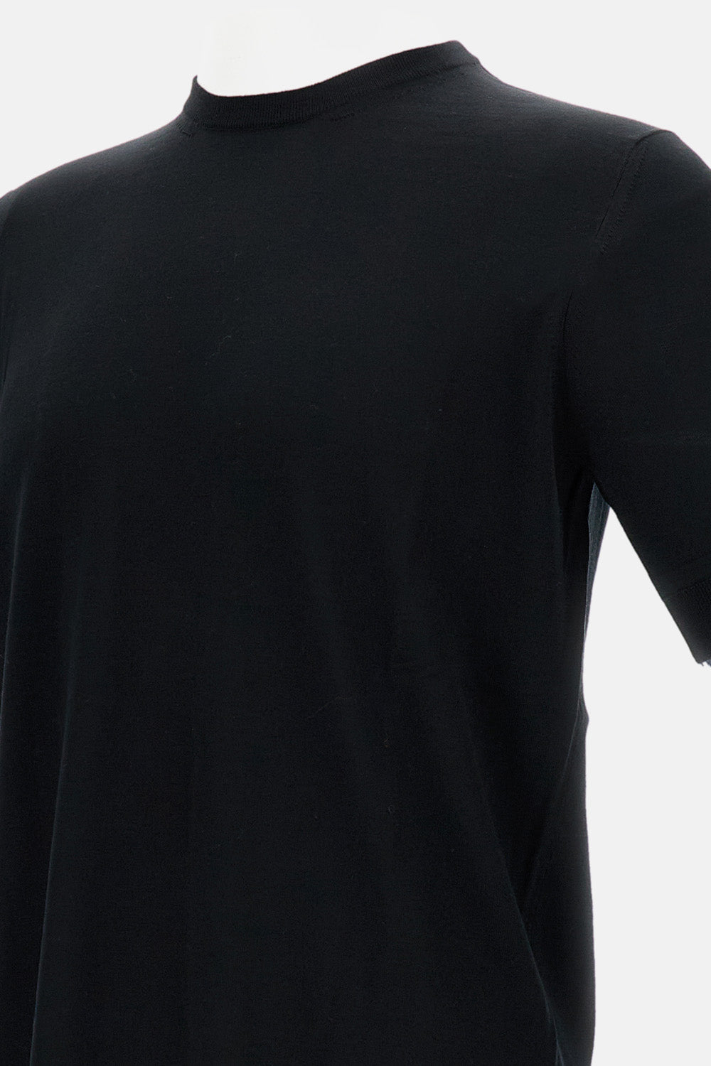Goes Botanical T-Shirts And Polos Black