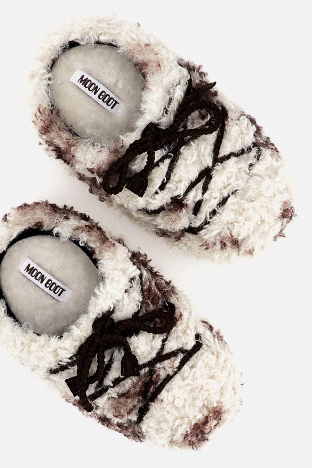 Moon Boot Flat shoes Brown