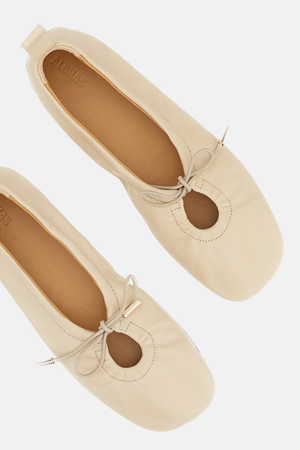 ALOHAS Flat shoes Beige Sheep Leather