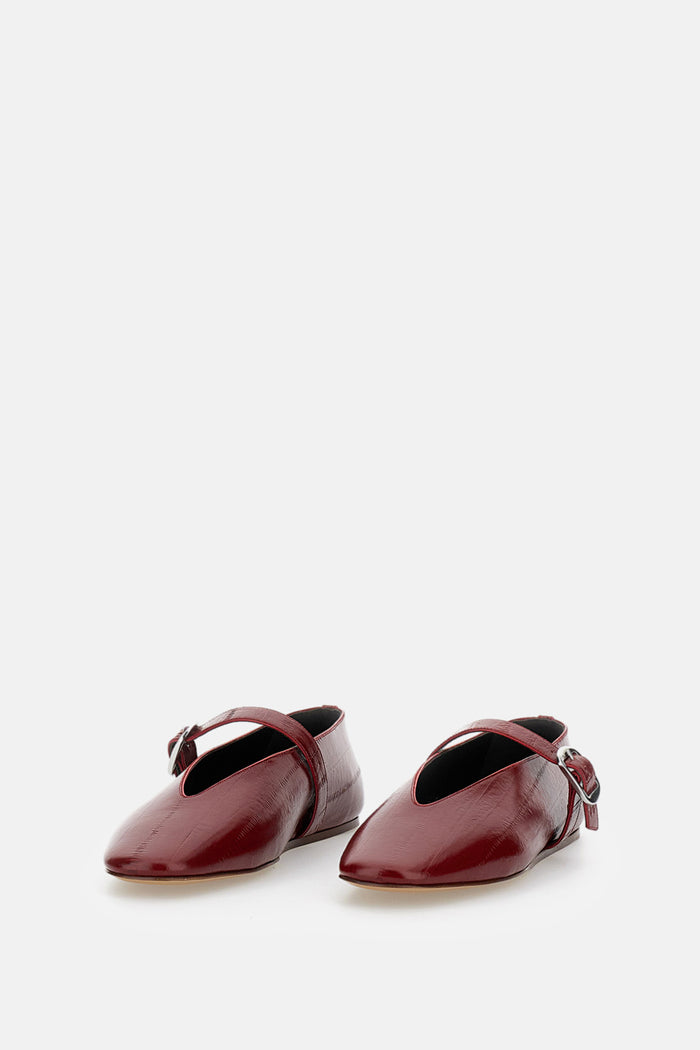 LE MONDE BERYL Flat shoes Red Calf Leather