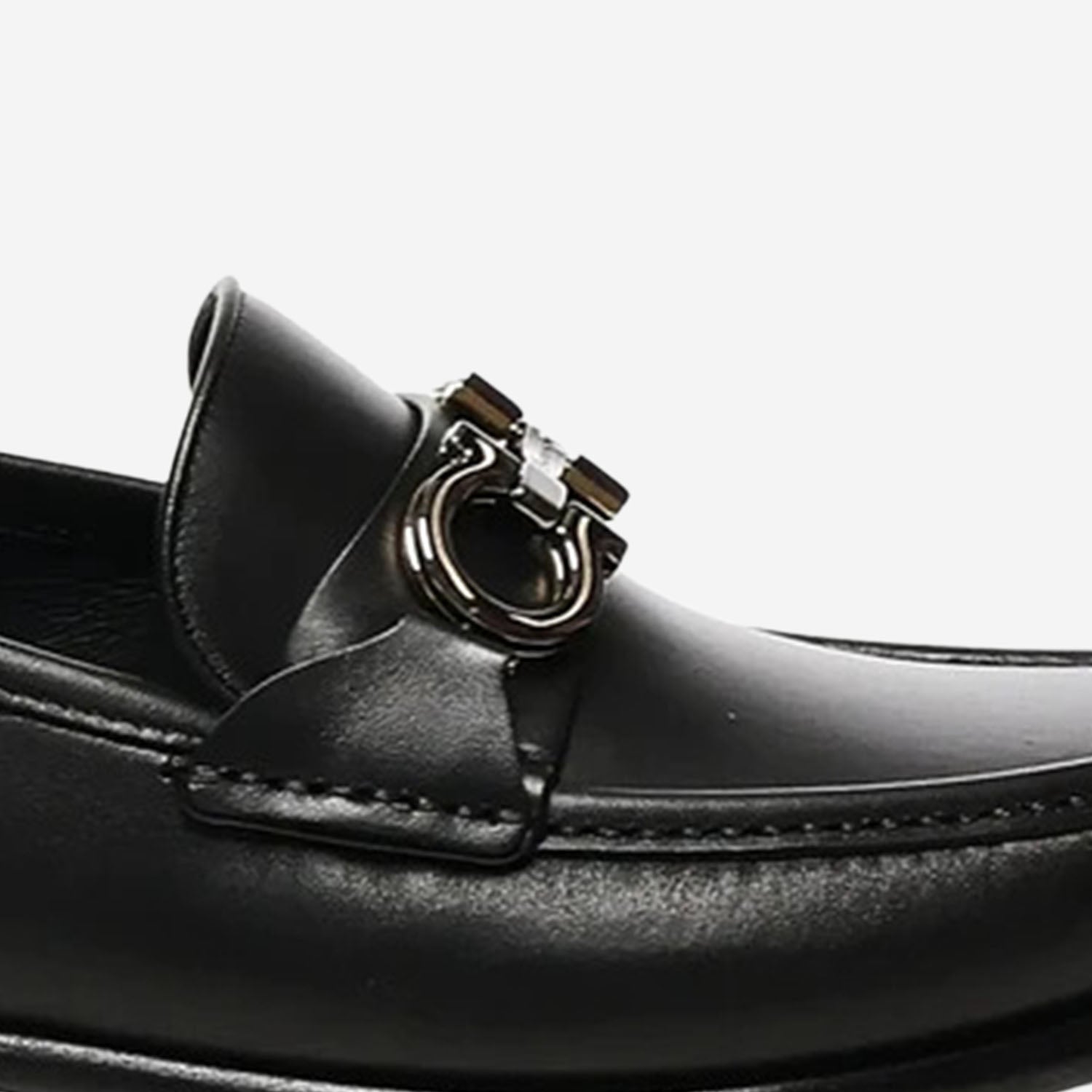 Salvatore Ferragamo Flat shoes Black Upper:calf