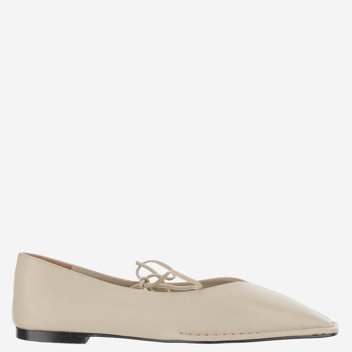 ALOHAS Flat shoes Beige Pelle