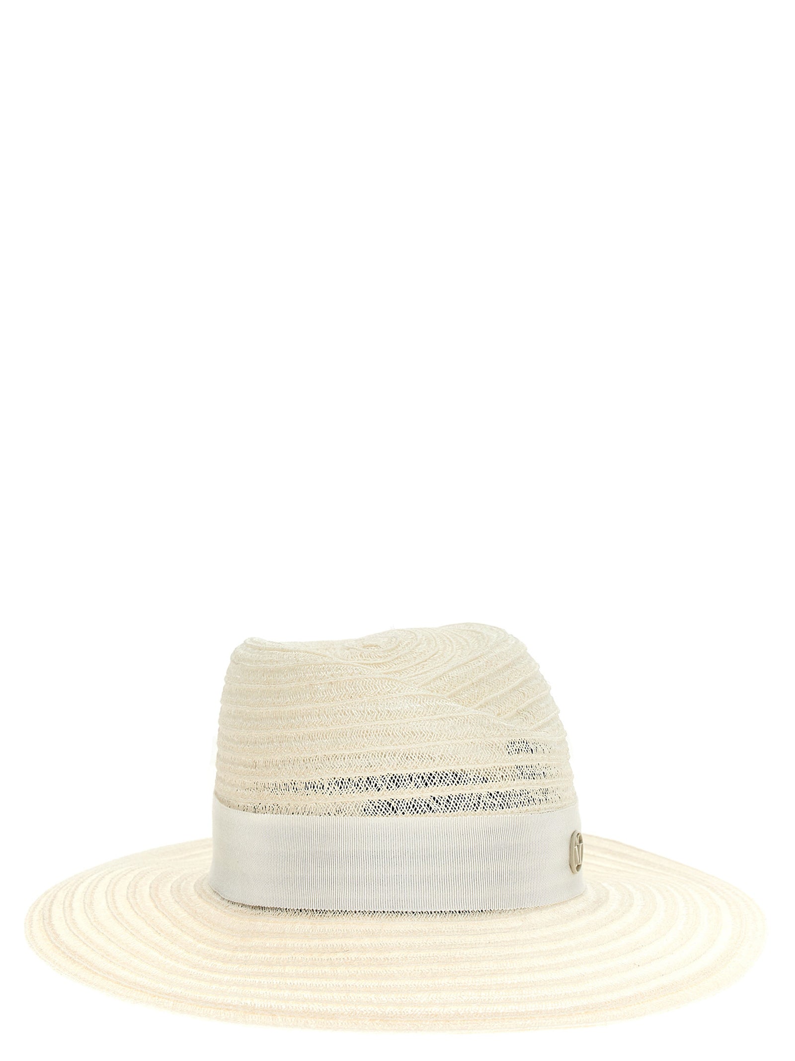 Virginie hat White Hemp