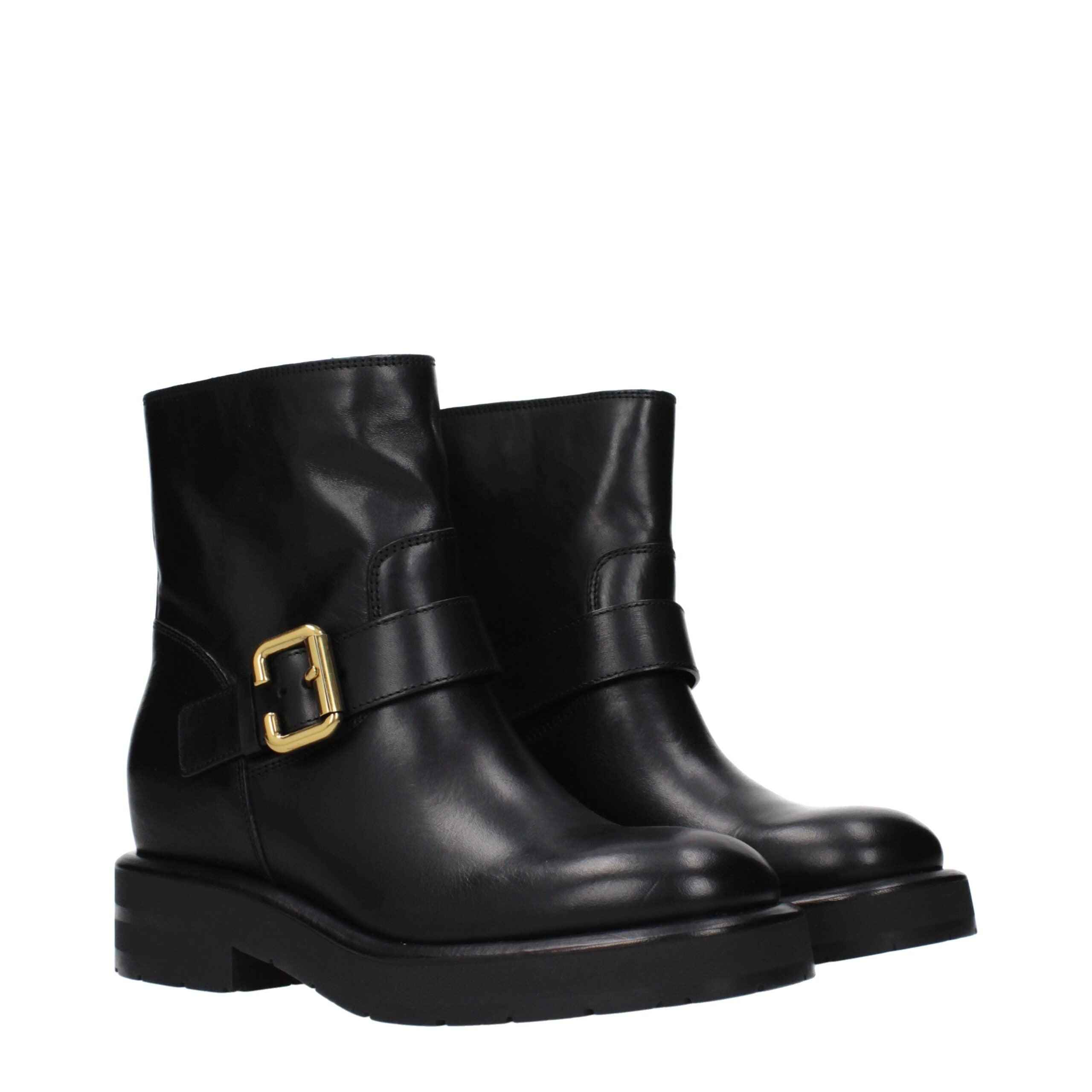 Chloé Leather ankle boot in black — view 2