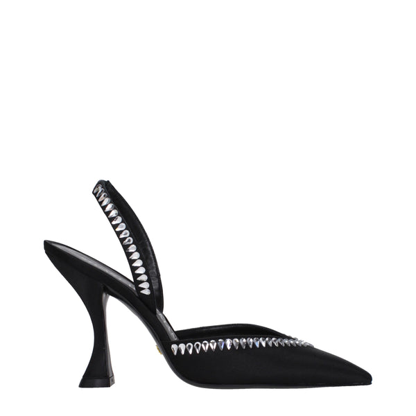Stuart Weitzman heel in black