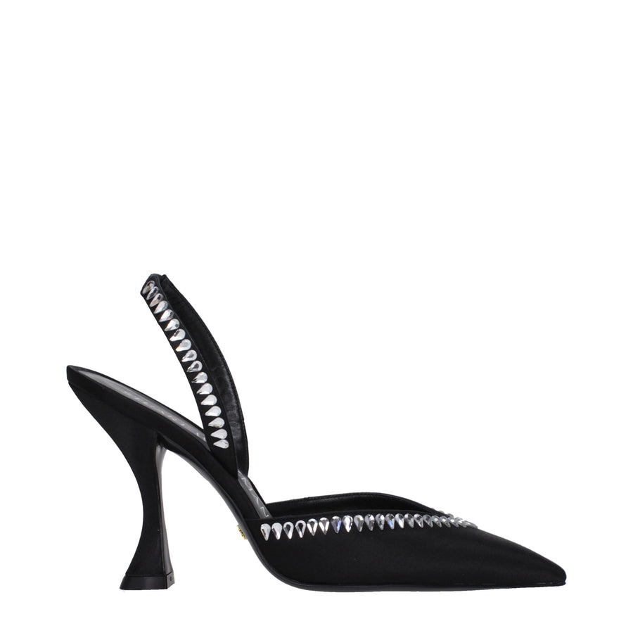 Stuart Weitzman heel in black