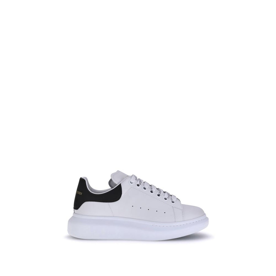 Alexander McQueen UPPER 100% Calf Leather Bos Taurus sneaker in white