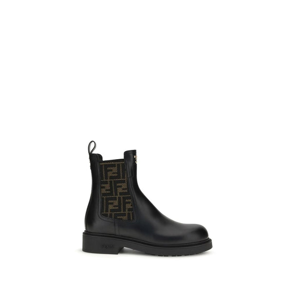 Fendi 100% Calf Leather Bos Taurus ankle boot in black