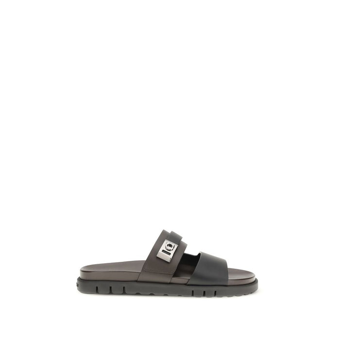 Ferragamo UPPER 100% Calf Leather Bos Taurus SOLE 100% Rubber sandal in black