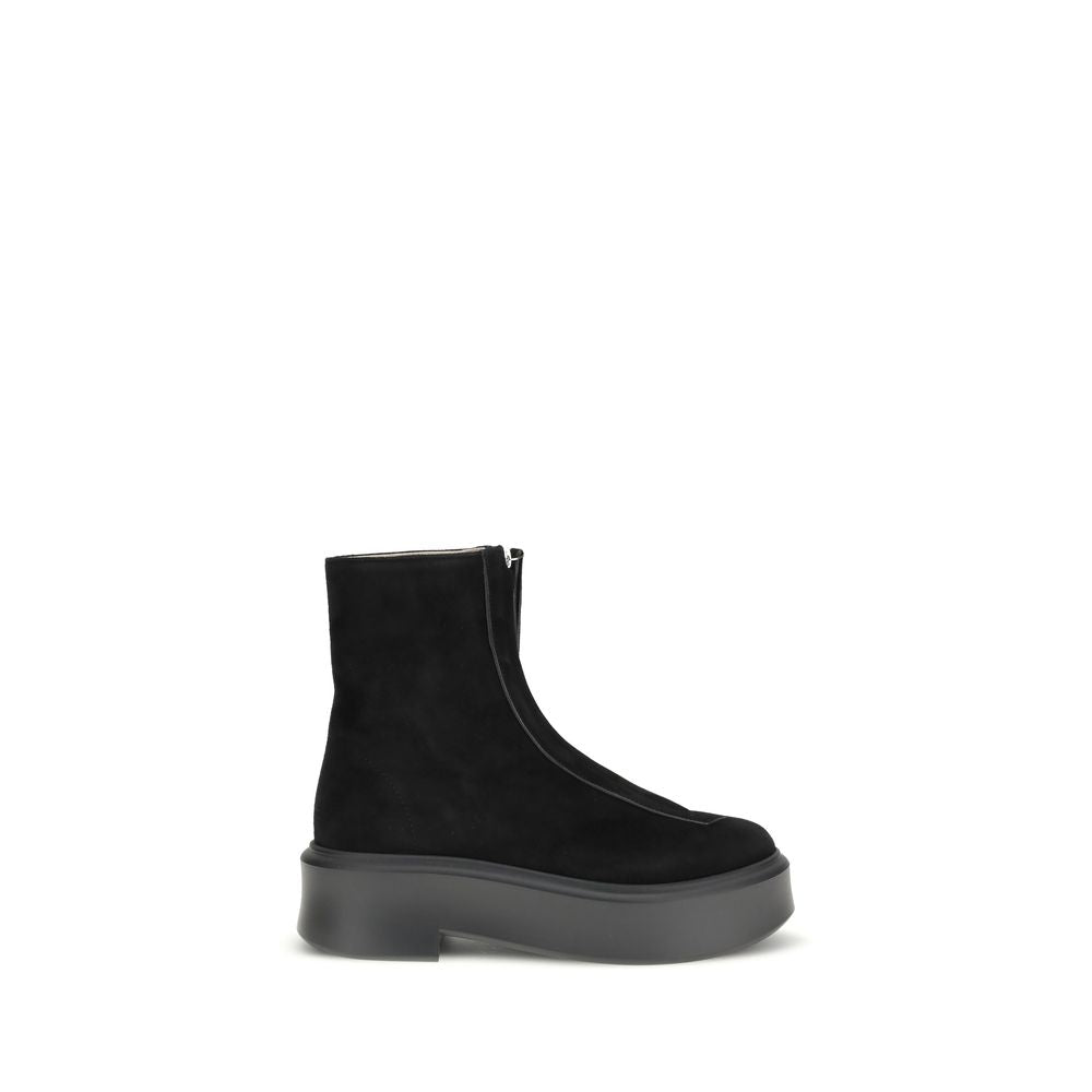 The Row 100% Calf Leather Bos Taurus boot in black