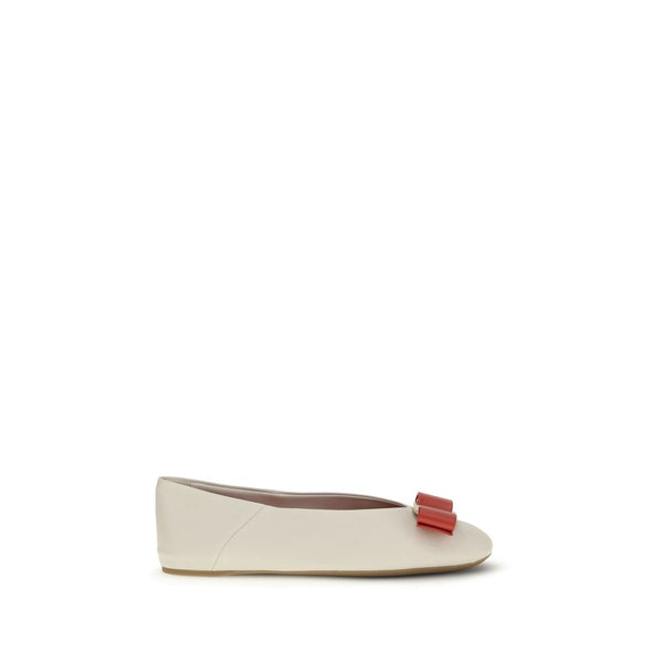 Ferragamo 100% Calf Leather Bos Taurus ballet flat in white