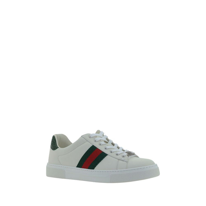 Gucci Upper: 100% Calf Leather Bos Taurus; Sole: 100% Rubber sneaker in white — view 2