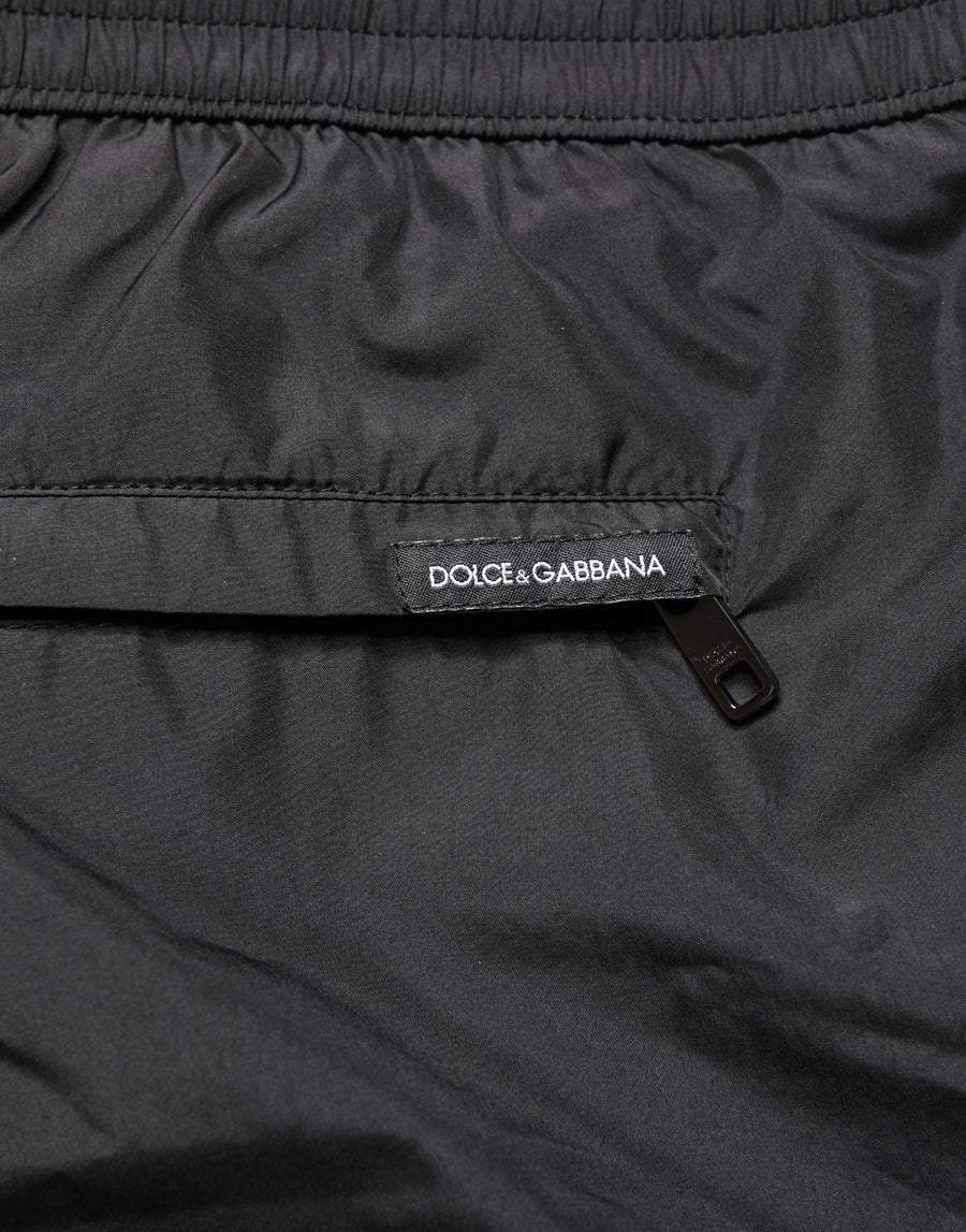 Dolce & Gabbana 100% Polyester; Lining: 77% Nylon swim shorts in black