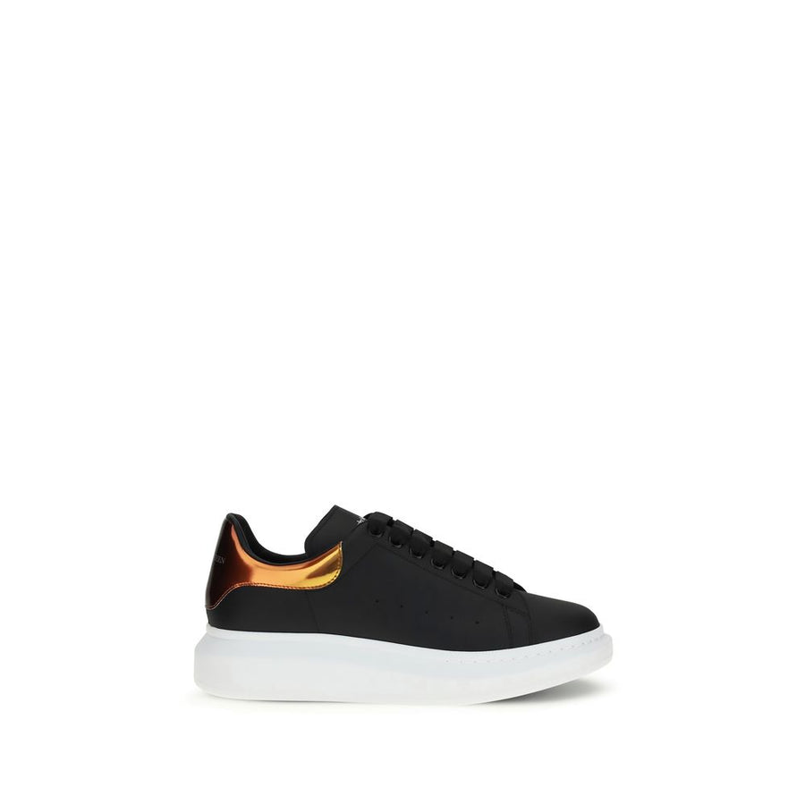 Alexander McQueen Upper: 100% Calf Leather Bos Taurus; Sole: 100% Rubber sneaker in black