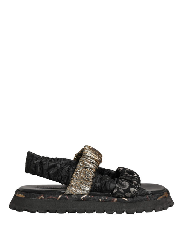 Dolce & Gabbana Leather sandals in black