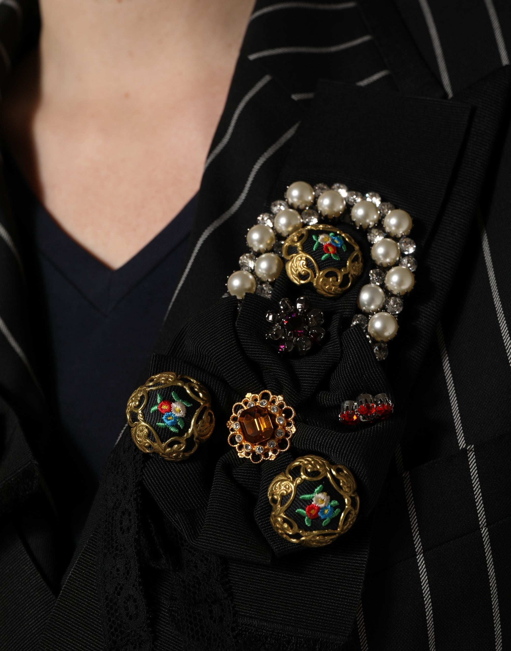 Dolce & Gabbana 89% Virgin Wool blazer in black — view 7