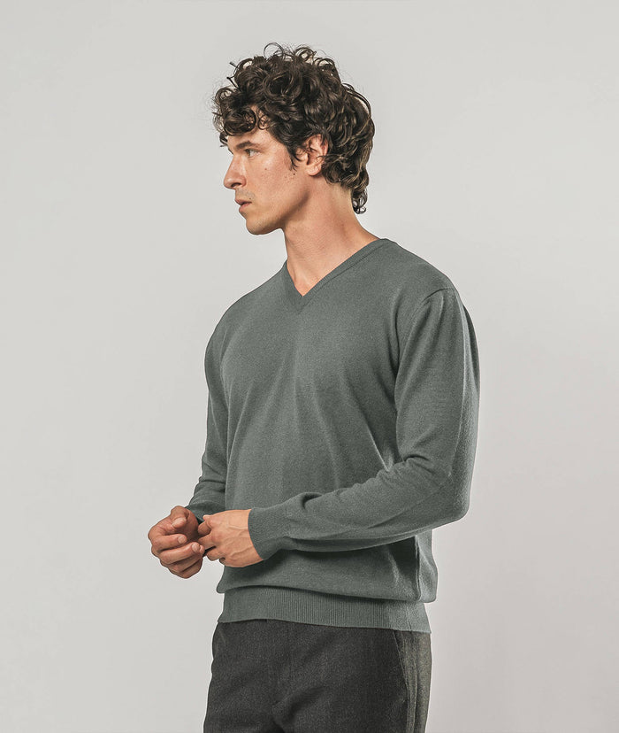 V-Neck Cashmere Sweater Stoccolma Red V Neck