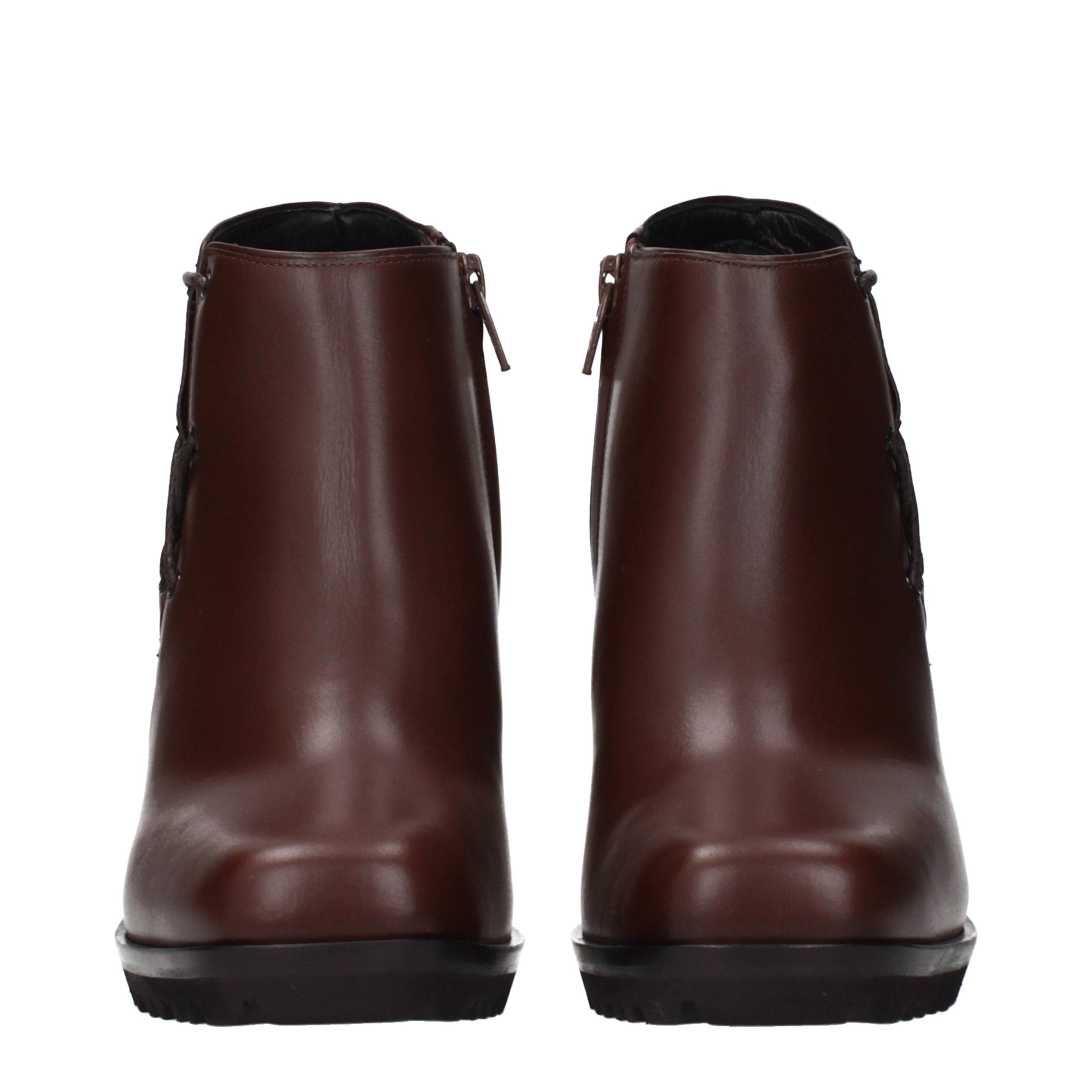 Max Mara Leather ankle boot in brown — view 3