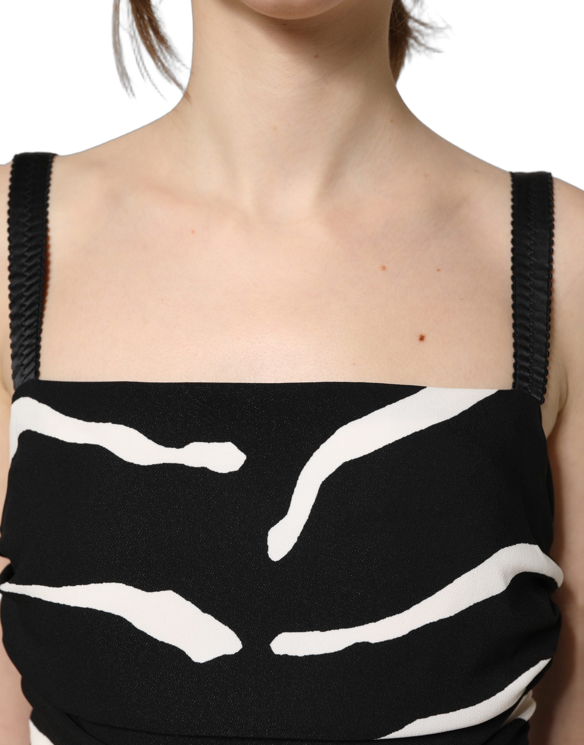 Dolce & Gabbana 95% Viscose 5% Spandex; lining 91% Silk 9% Spandex dress in black — view 6