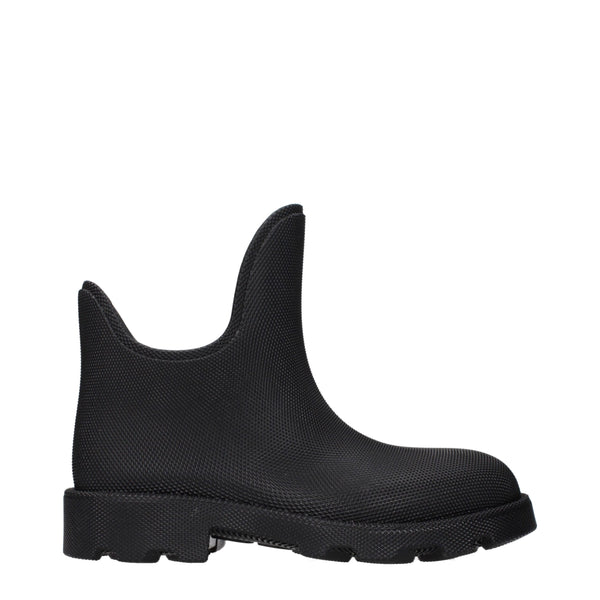 Burberry ankle boot in black