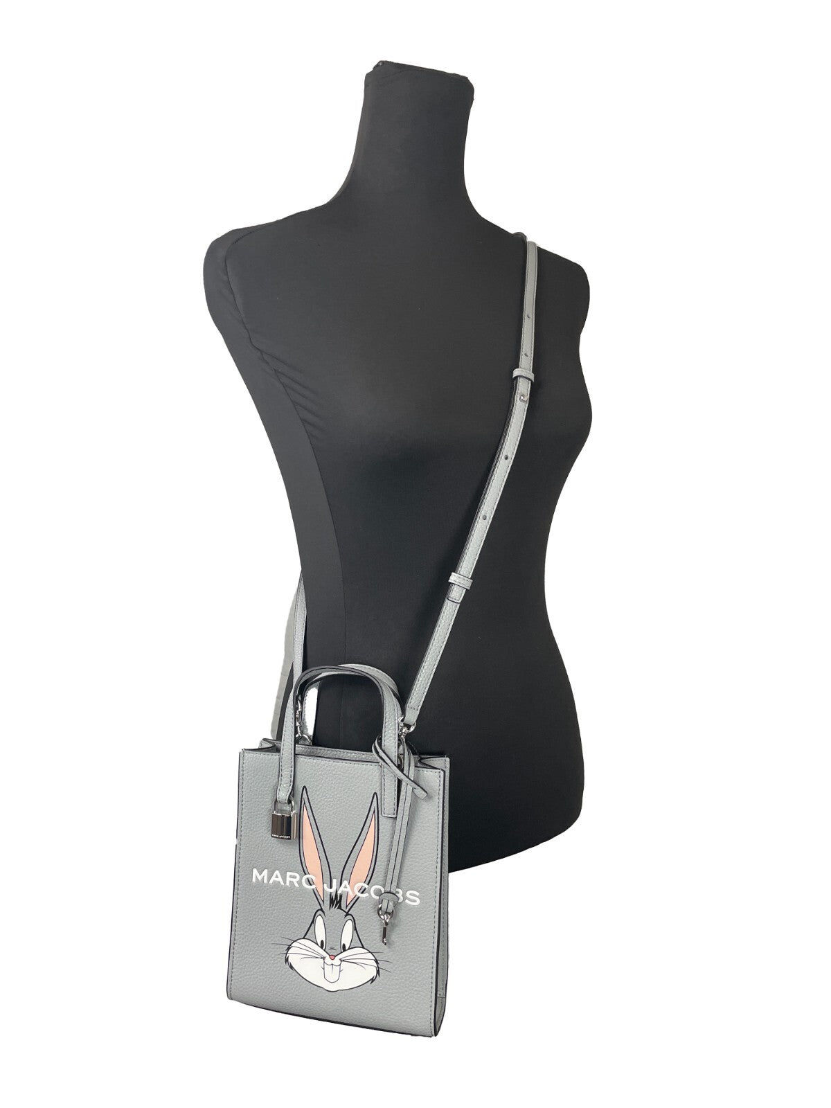 Marc Jacobs X Looney Tunes Bugs Bunny Mini Grind Pebbled Leather Crossbody Bag Silver