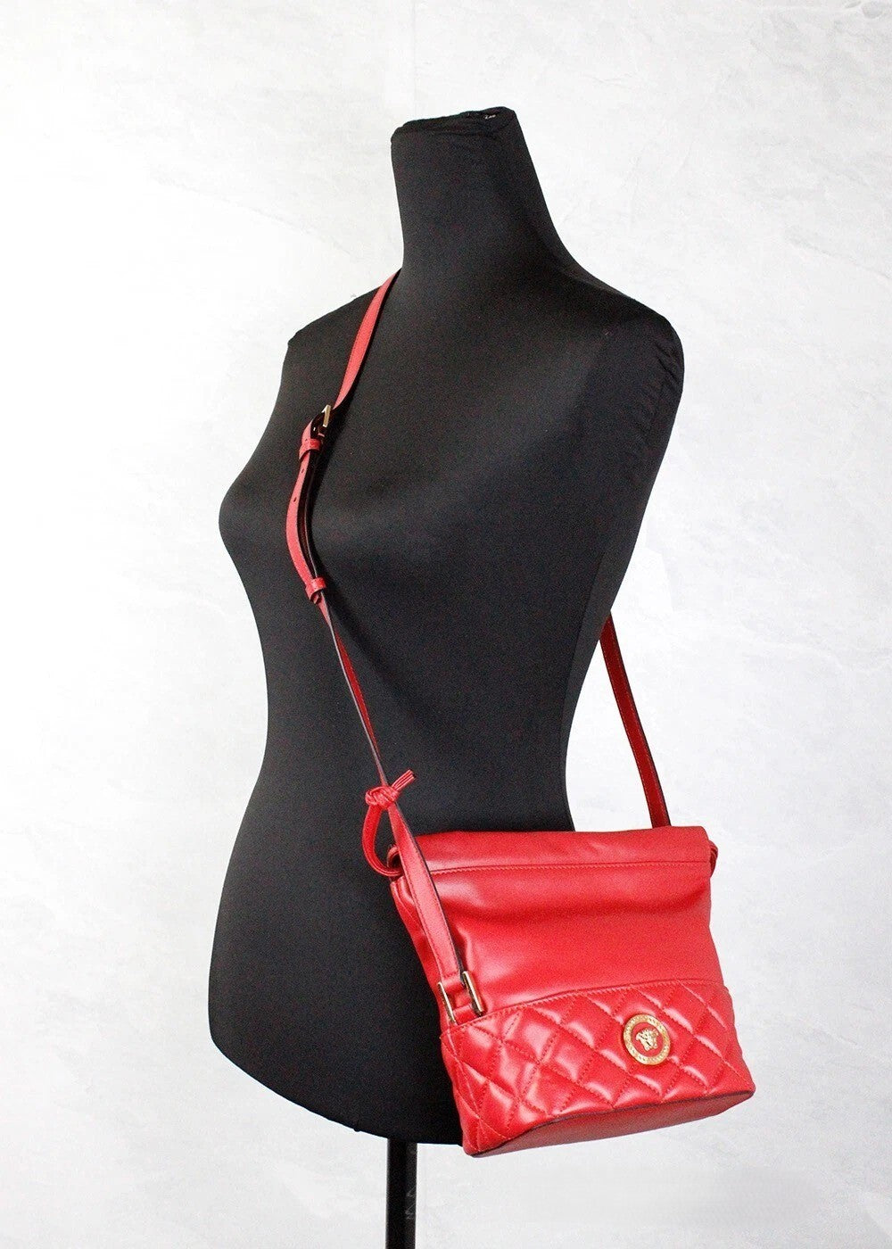 Versace Red Quilted Leather Drawstring Shoulder Bag Bucket Crossbody Handbag Gold Smooth