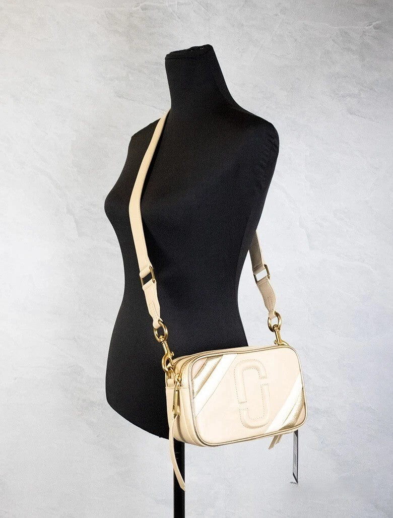 Marc Jacobs The Moto Shot 21 Curds Leather Camera Crossbody Purse Bag Gold
