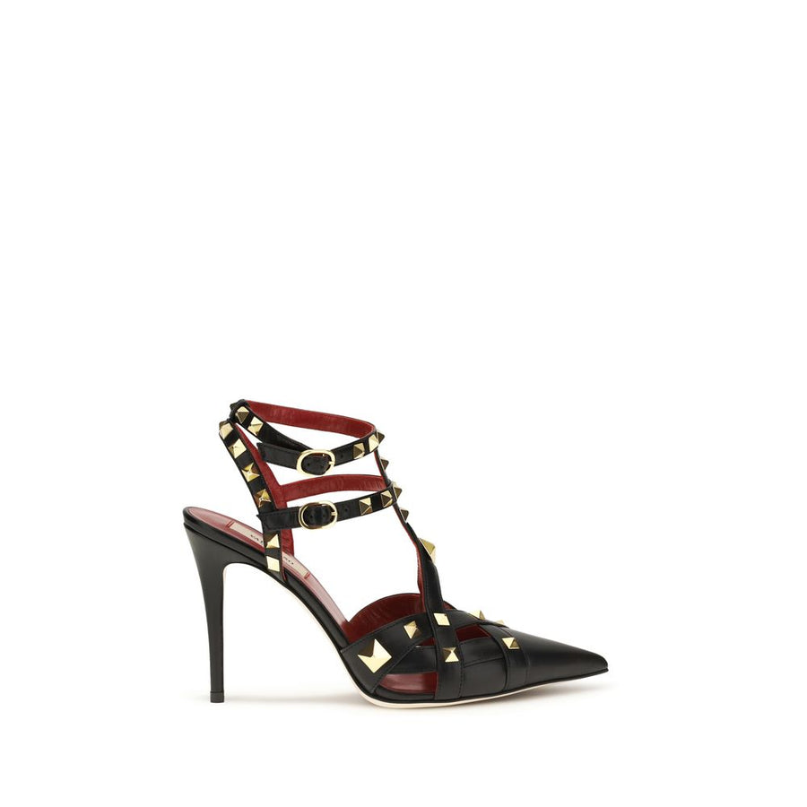Valentino Garavani 100% Goatskin pump in black