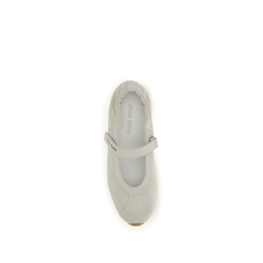 Miu Miu 100% Calf Leather Bos Taurus ballet flat in white — view 4