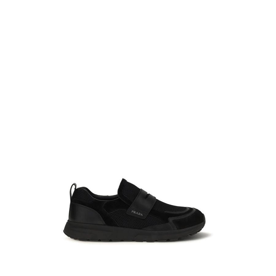 Prada UPPER 100% Calf Leather Bos Taurus SOLE 100% Rubber sneaker in black