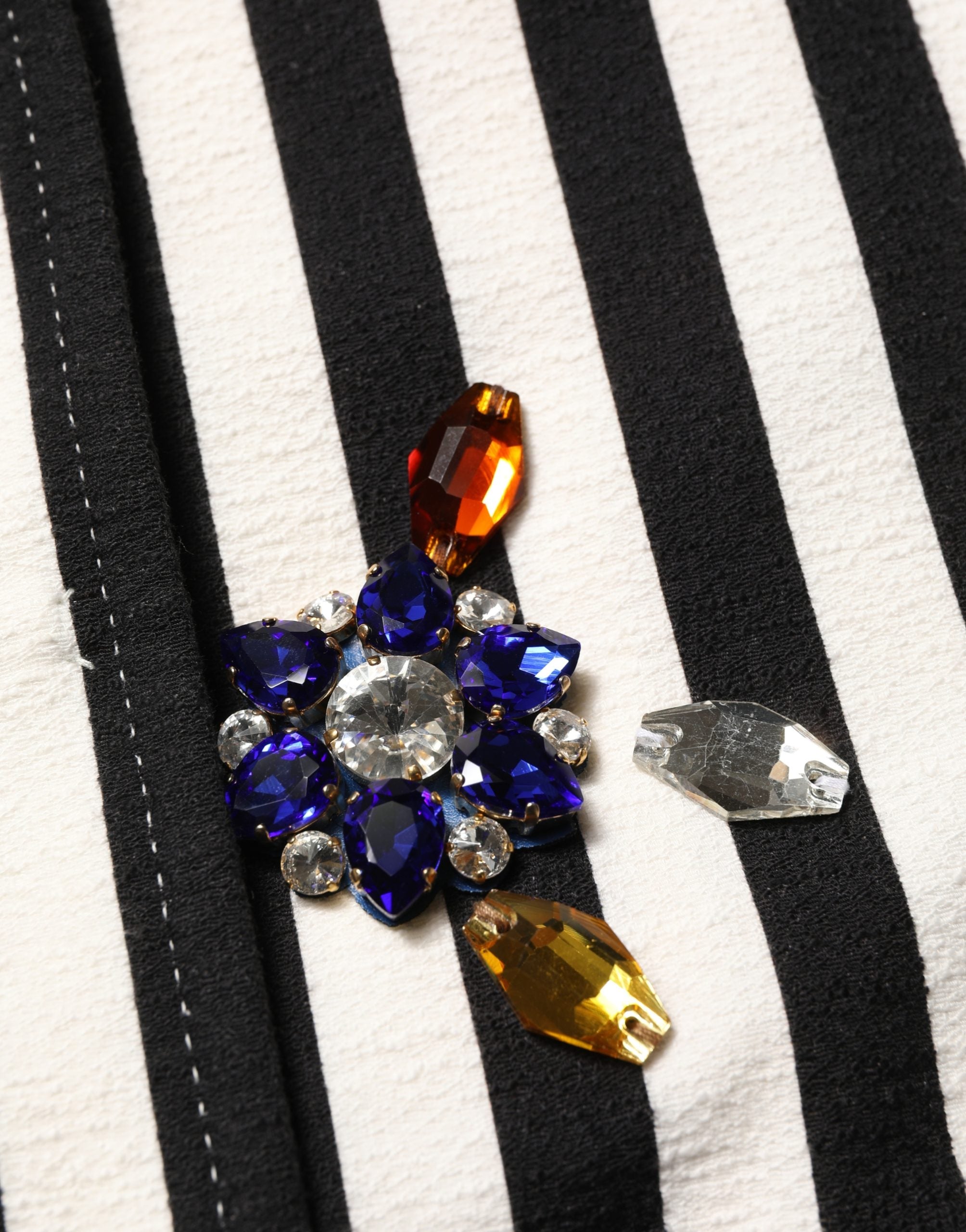 Dolce & Gabbana 70% Cotton 20% Real Crystal 10% Real Brass blazer in black — view 3