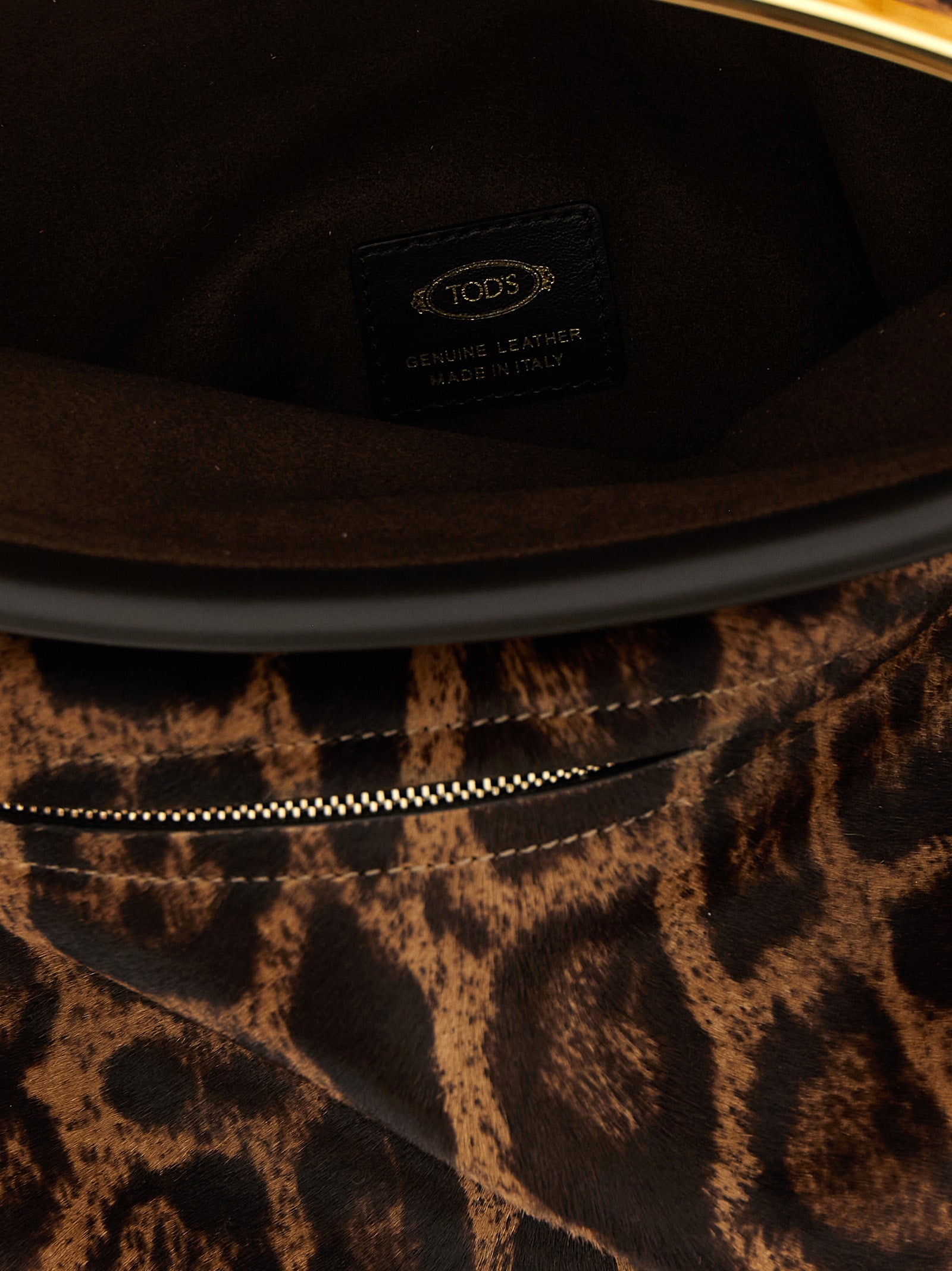 Tod's 100% Calfskin Leather shoulder bag in brown — view 4