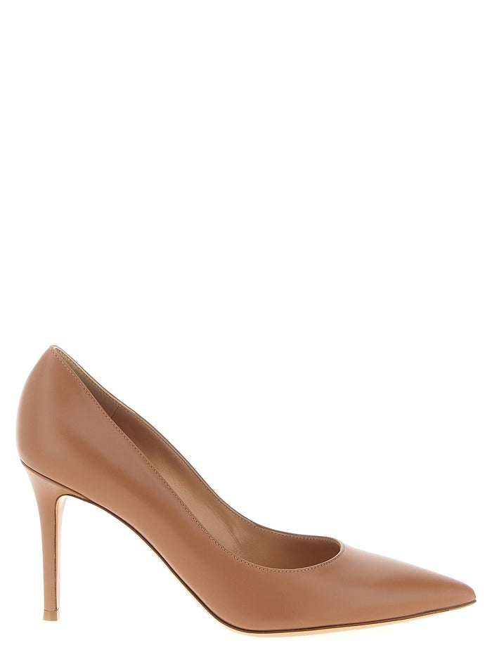 Gianvito Rossi 100% calf leather pump in beige